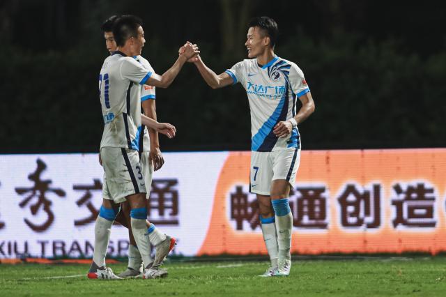 nba赔率-【中超】林良铭传射阎相闯破门 广州城0比3大连人